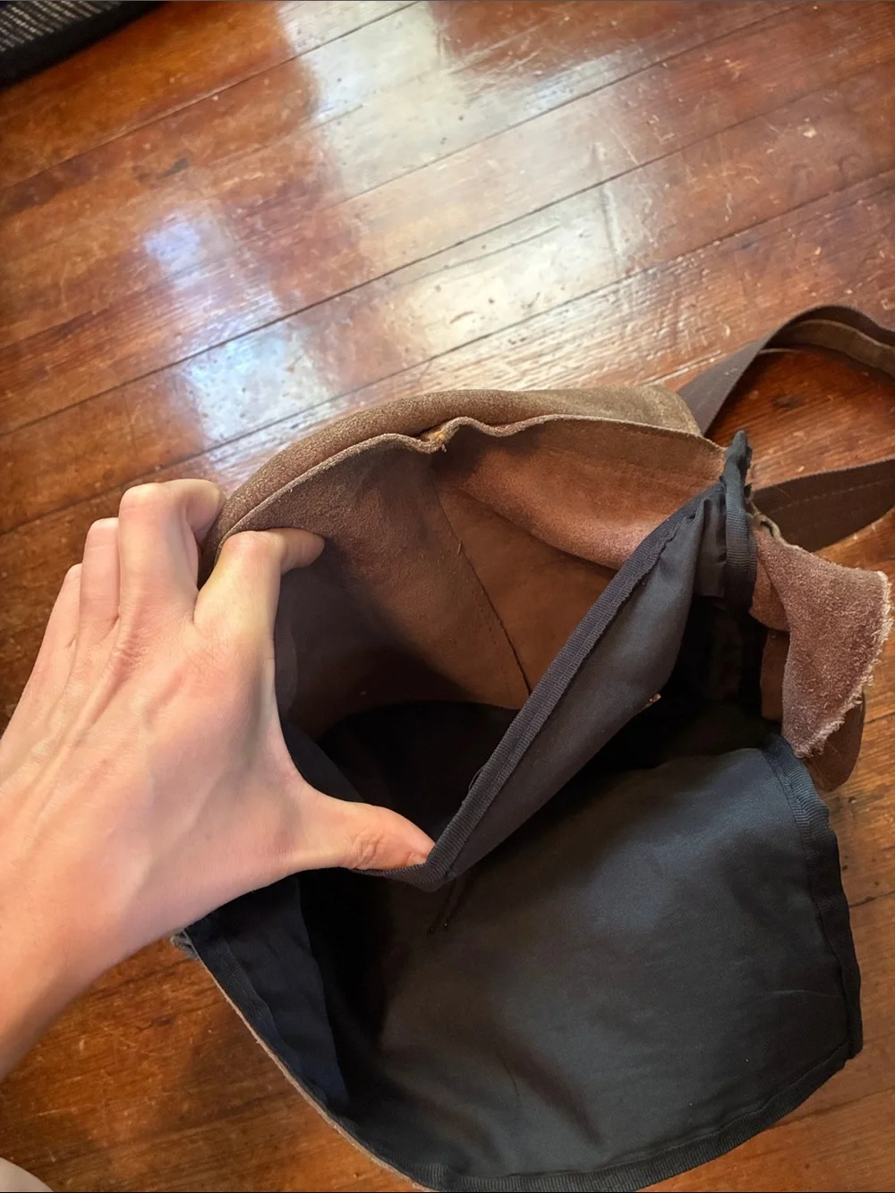 Leather Crossbody Messenger Bag - Brown